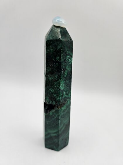 Malachit Obelisk